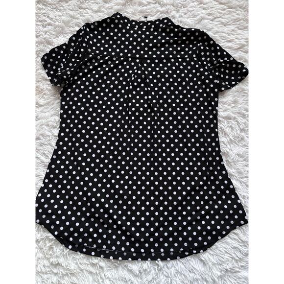 NineDaily women's sz. L black & wht. polka dot zip front top. New w/out tags. - Picture 8 of 10